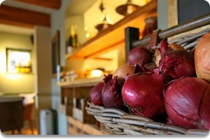 Resources/PhotoServicesSlide-5_slide_moo-ss_item8a85_91_moo1-1p3_.jpg