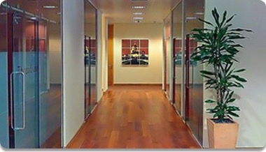 Resources/bespokeArtwork7_slide_moo-ss_item7a112_37_moo1-1p3_.jpg